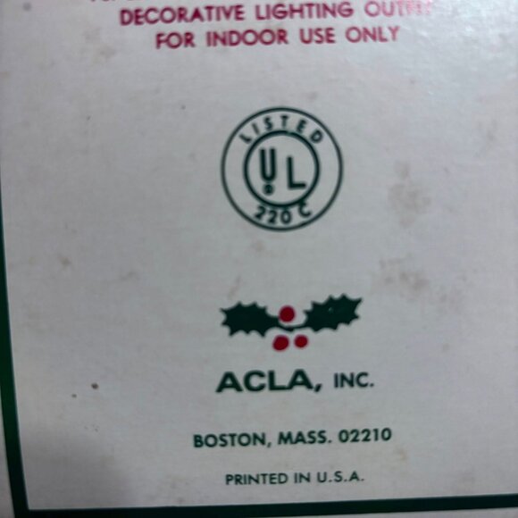 Vintage Electric Christmas Hurricane Lamp With Etched Glass Shade Holly & Berry - Picture 10 of 11